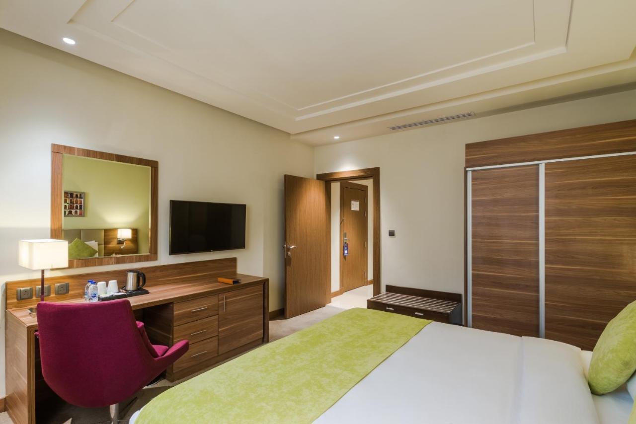 Mena Hotel Tabuk Extérieur photo